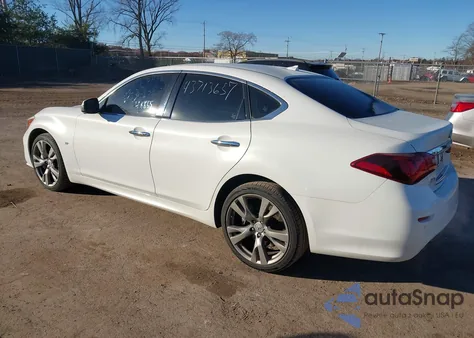 2015 Infiniti Q70 3.7X z USA, uszkodzony, nr VIN JN1BY1AR7FM560347